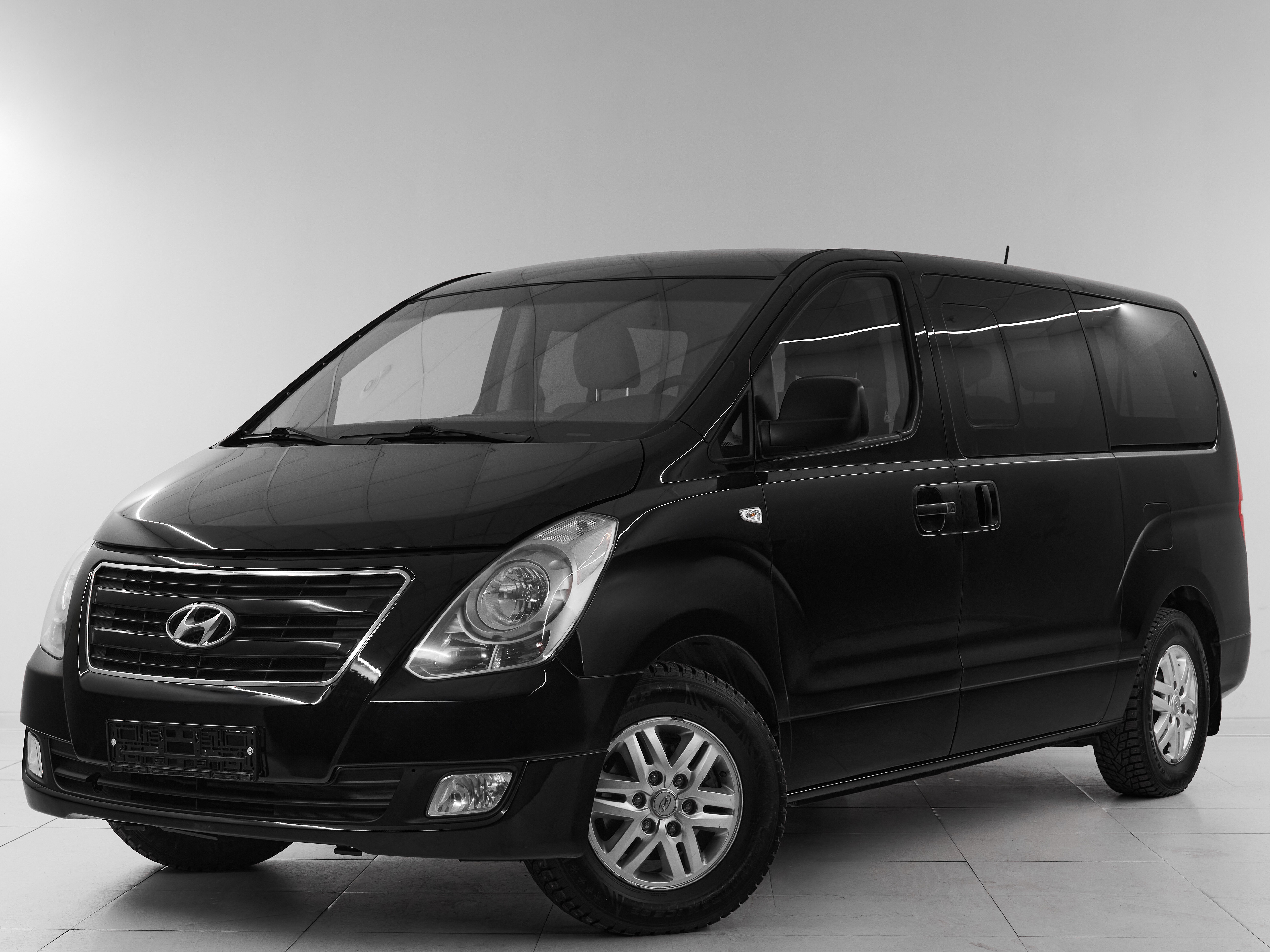 Hyundai H-1, II Рестайлинг 2015 Business фото