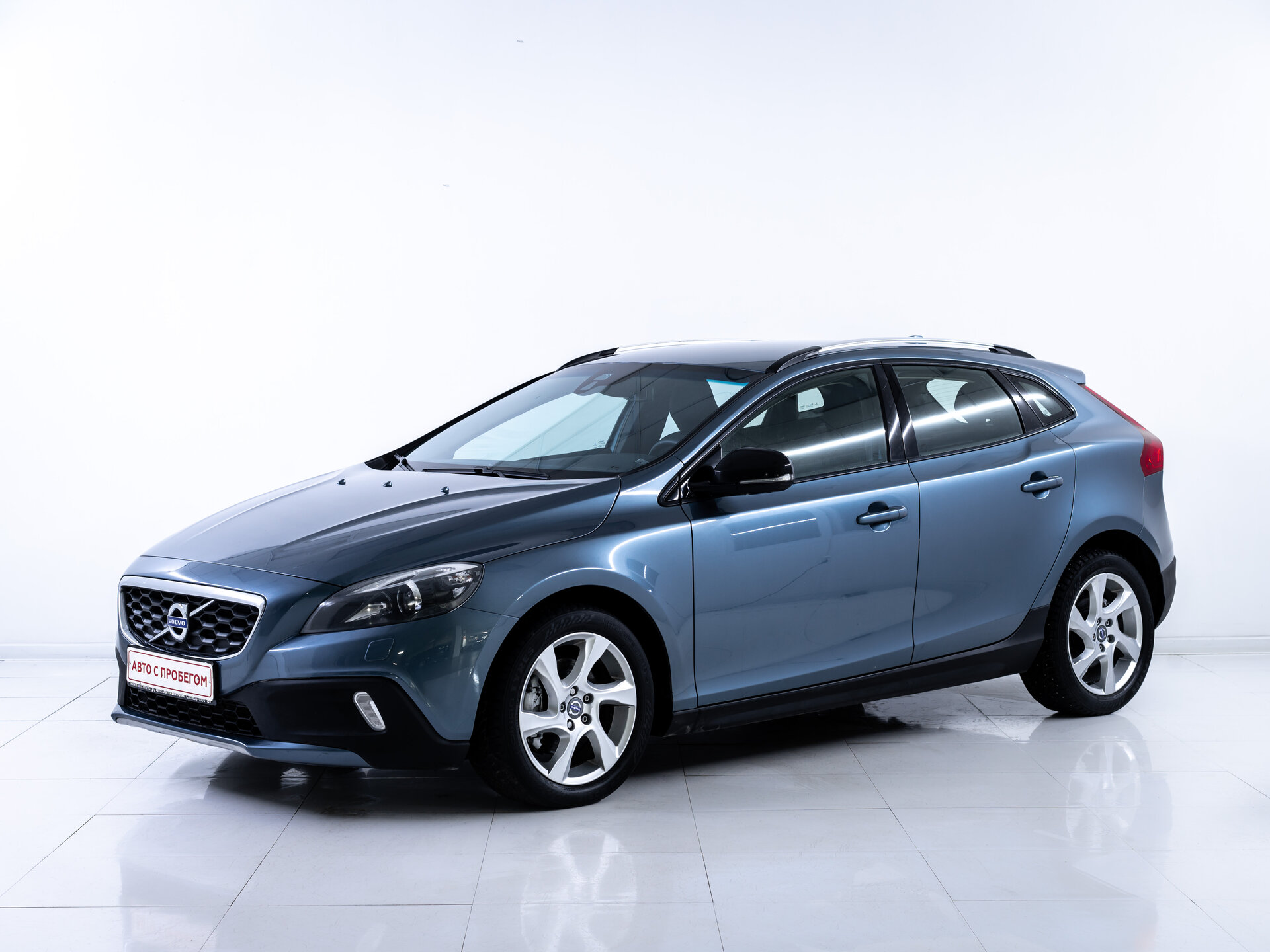 Volvo V40 Cross Country, I 2014  фото