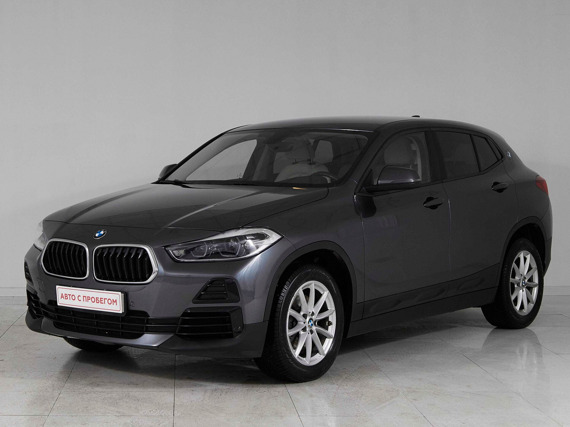 BMW X2, I (F39) 2021 sDrive18i SE фото