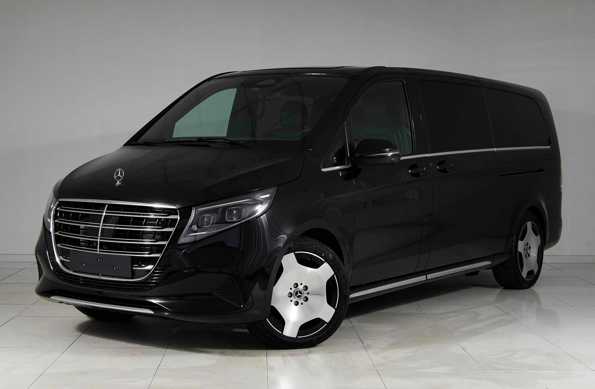 Mercedes-Benz V-Класс, III (W447) Рестайлинг 2 2024 Exclusive фото