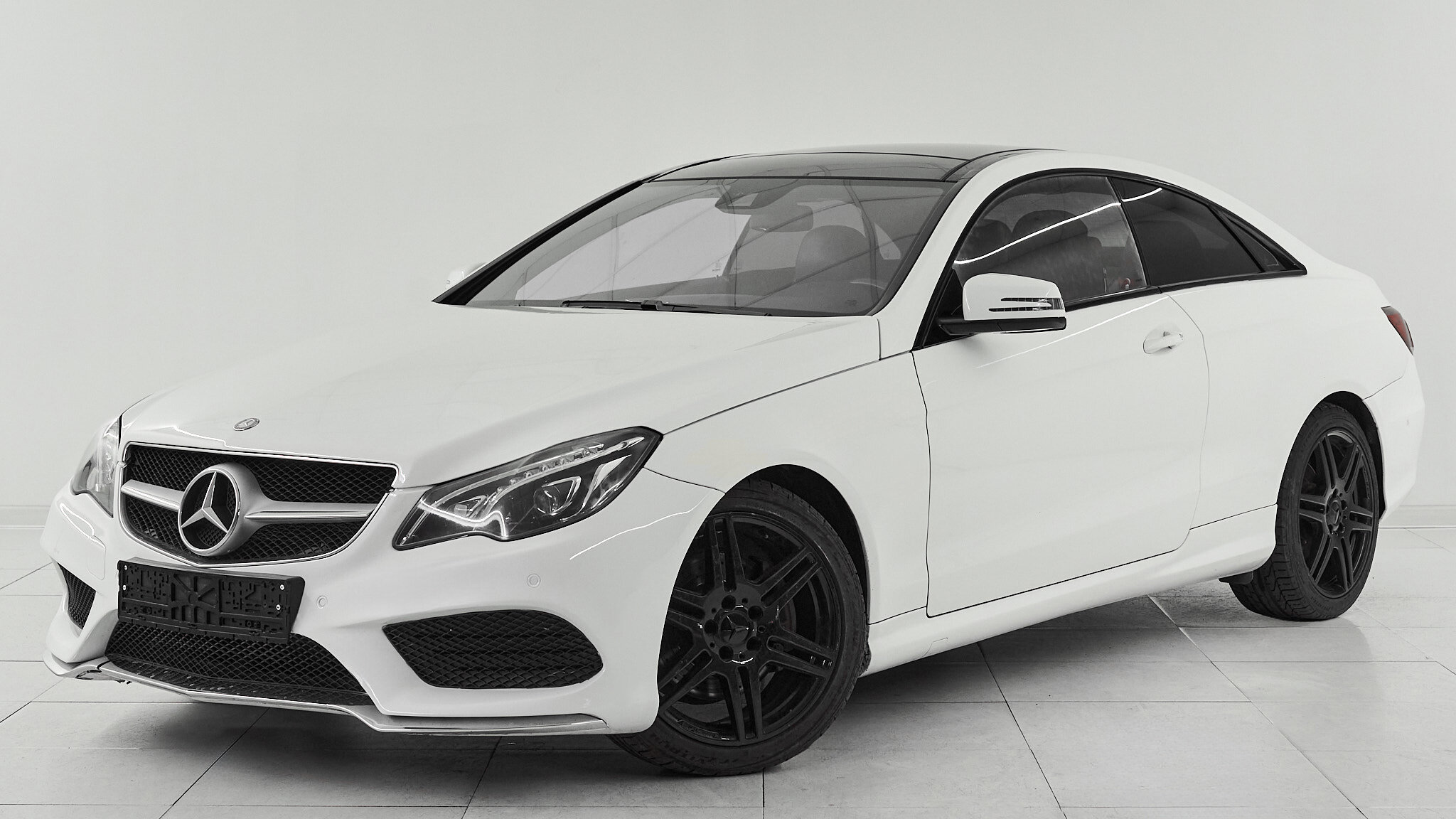 Mercedes-Benz E-Класс, IV (W212, S212, C207) Рестайлинг 2013 E250 Особая серия фото