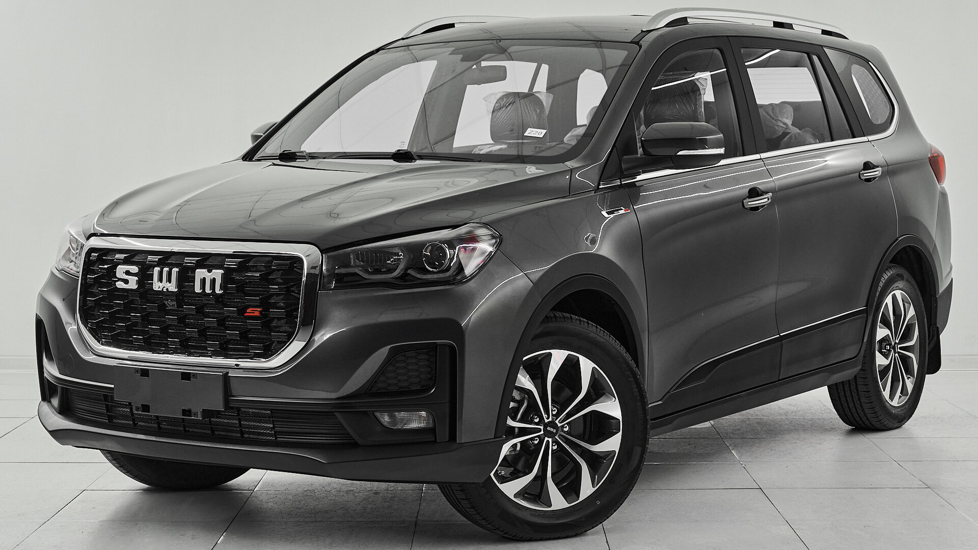 SWM G05 Pro, I 2024 Family 1 фото