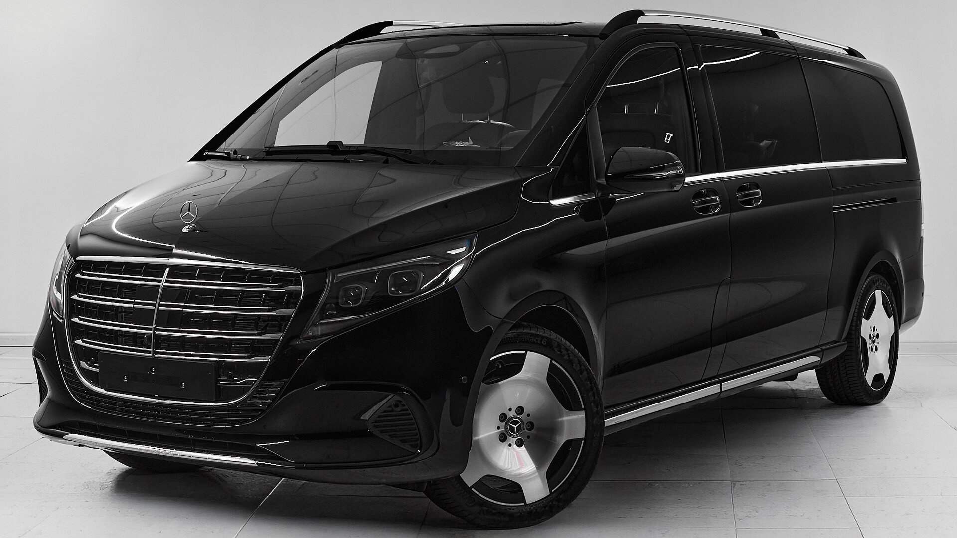 Mercedes-Benz V-Класс, III (W447) Рестайлинг 2 2025 Exclusive фото