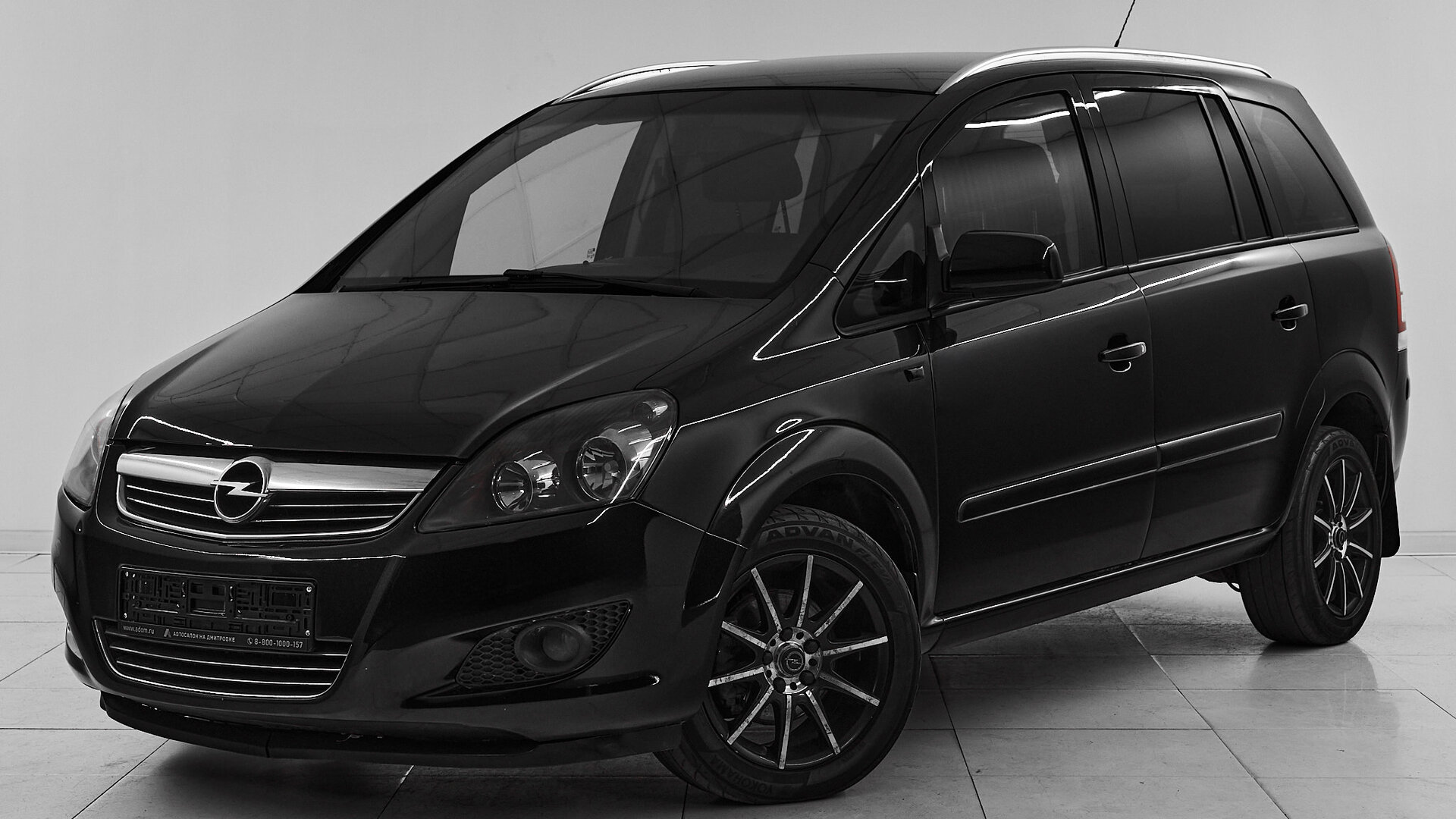 Opel Zafira, B Рестайлинг 2012 Family фото