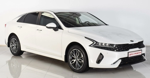 Kia K5, III фото №1