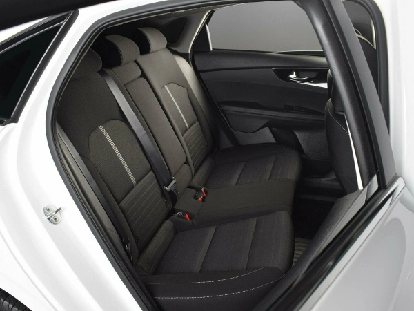 Kia Cerato, IV фото №16