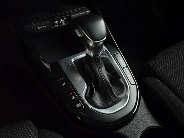 Kia Cerato, IV фото №8