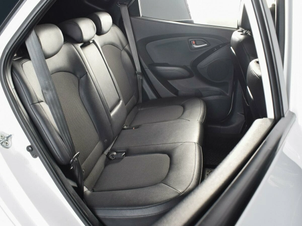 Hyundai ix35, I фото №12