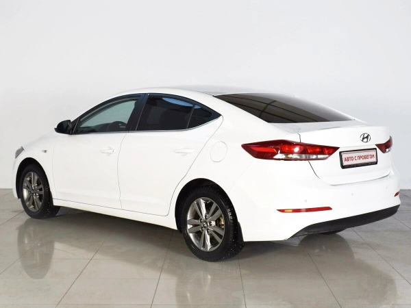 Hyundai Elantra, VI (AD) фото №3