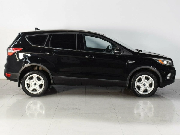 Ford Kuga, II Рестайлинг фото №4