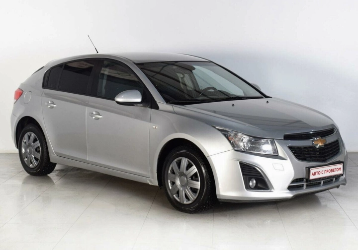 Chevrolet Cruze, I Рестайлинг фото №1