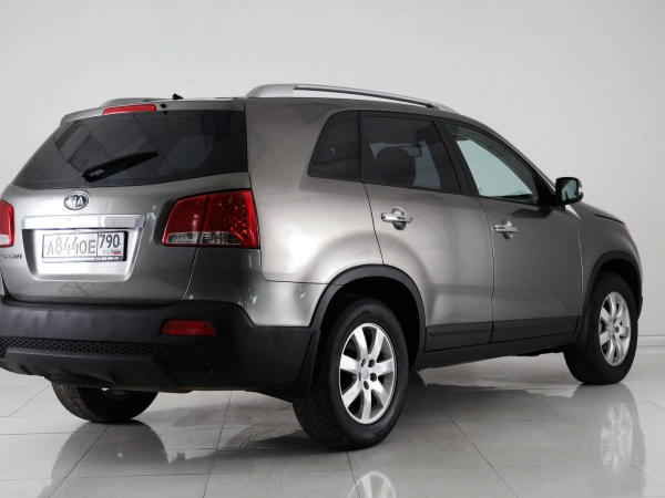Kia Sorento, II фото №4
