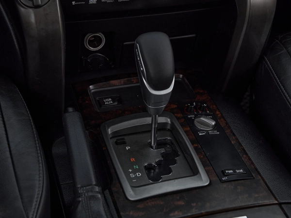 Toyota Land Cruiser, 200 Series фото №14