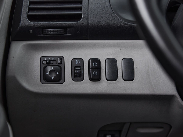 Mitsubishi Grandis, I фото №14