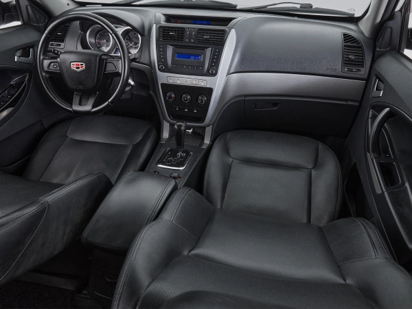 Geely Emgrand X7, I фото №10