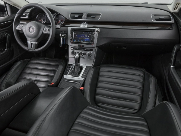 Volkswagen Passat CC, I Рестайлинг фото №10