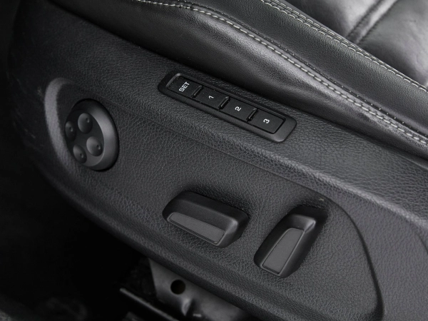 Volkswagen Passat CC, I Рестайлинг фото №14