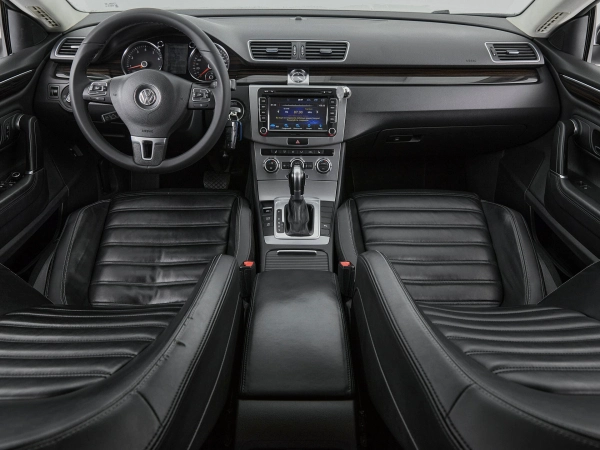 Volkswagen Passat CC, I Рестайлинг фото №8