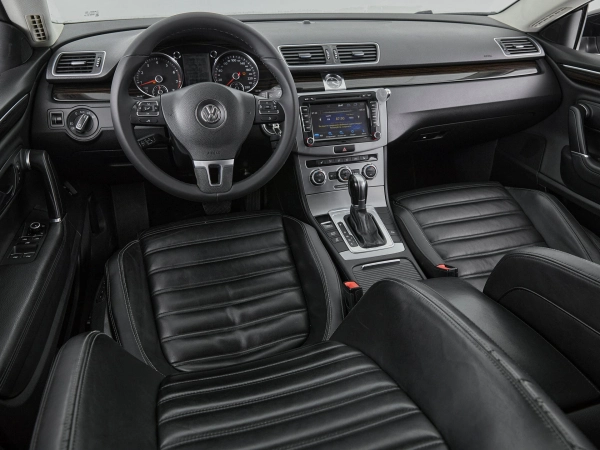 Volkswagen Passat CC, I Рестайлинг фото №9