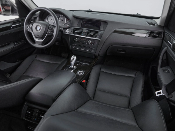 BMW X3, II (F25) фото №10