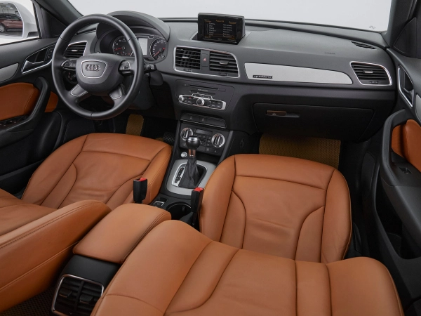 Audi Q3, I (8U) фото №10