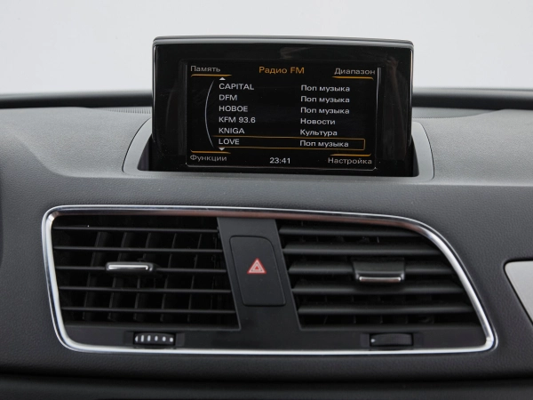 Audi Q3, I (8U) фото №12