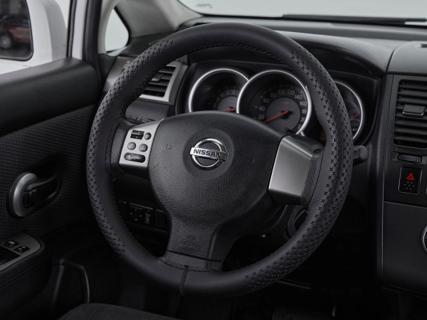 Nissan Tiida, I фото №17