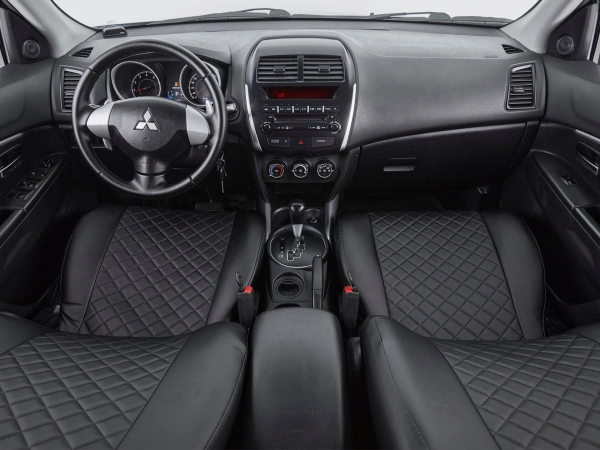 Mitsubishi ASX, I фото №8