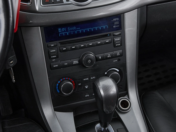 Chevrolet Captiva, I Рестайлинг фото №12