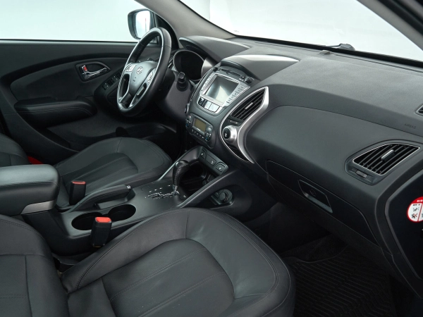 Hyundai ix35, I фото №12