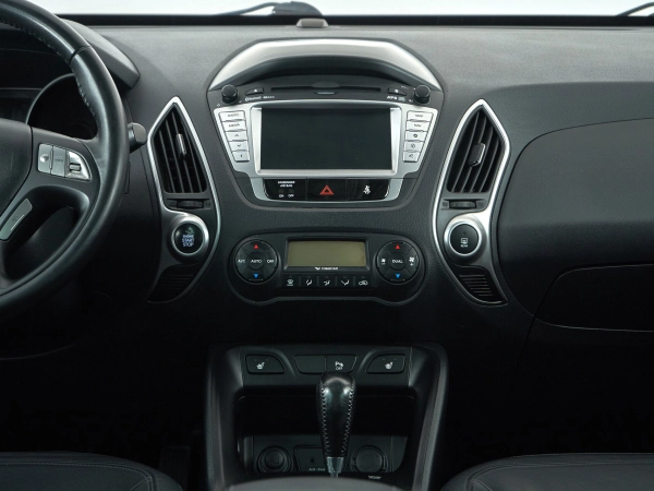 Hyundai ix35, I фото №9