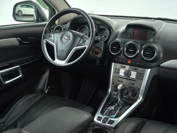 Opel Antara, I Рестайлинг фото №11