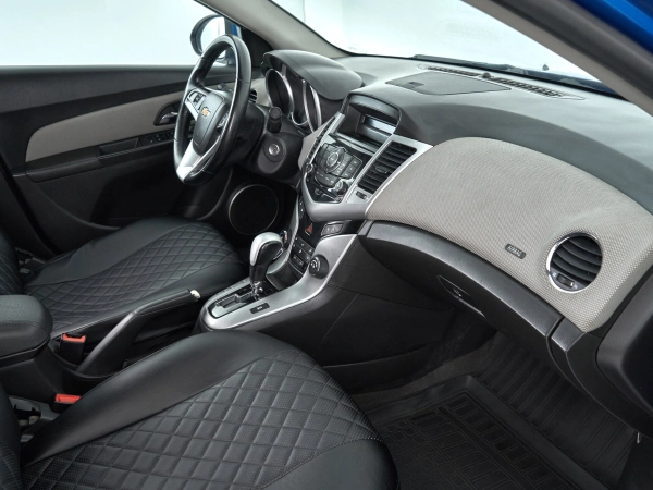 Chevrolet Cruze, I фото №12
