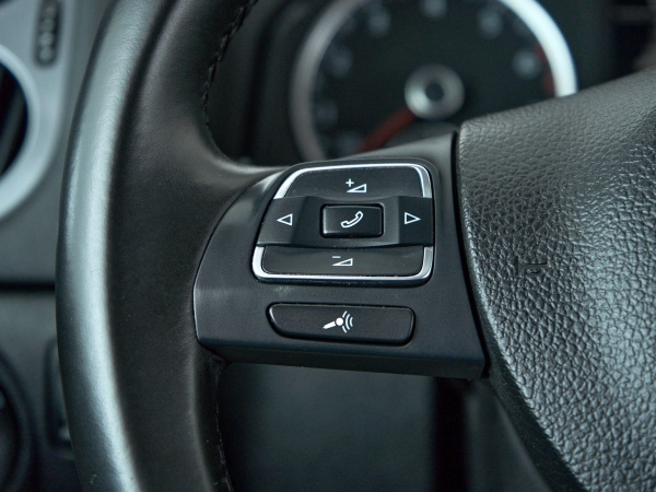 Volkswagen Tiguan, I Рестайлинг фото №18