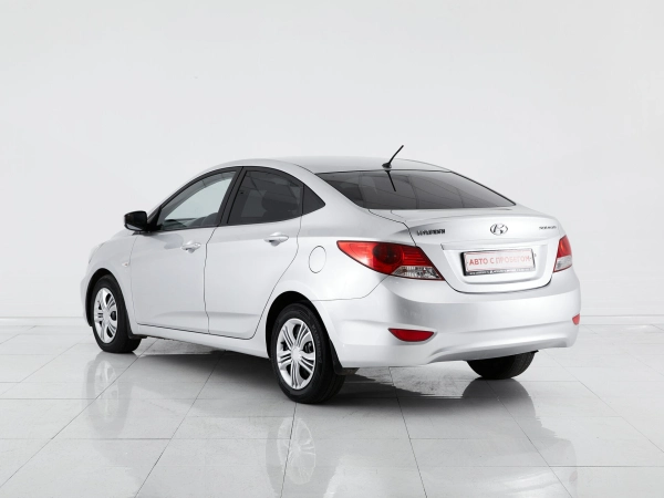 Hyundai Solaris, I фото №5