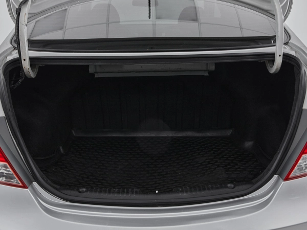 Hyundai Solaris, I фото №7