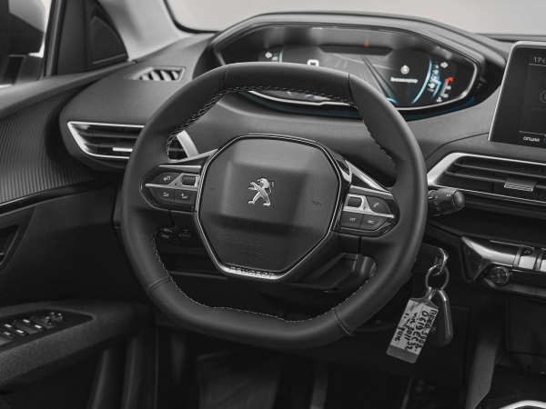 Peugeot 5008, II фото №10