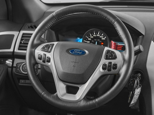 Ford Explorer, V фото №11