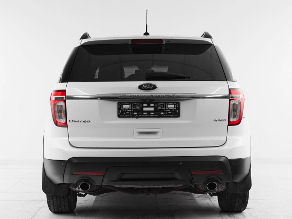 Ford Explorer, V фото №5
