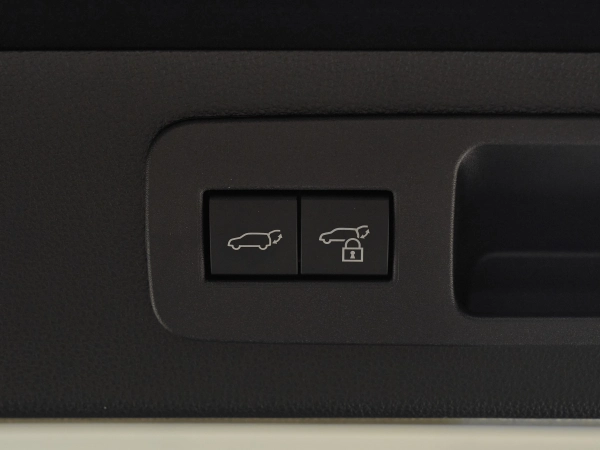Lexus LX, IV фото №25