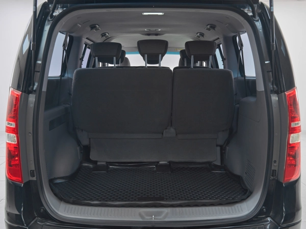 Hyundai H-1, II Рестайлинг фото №18
