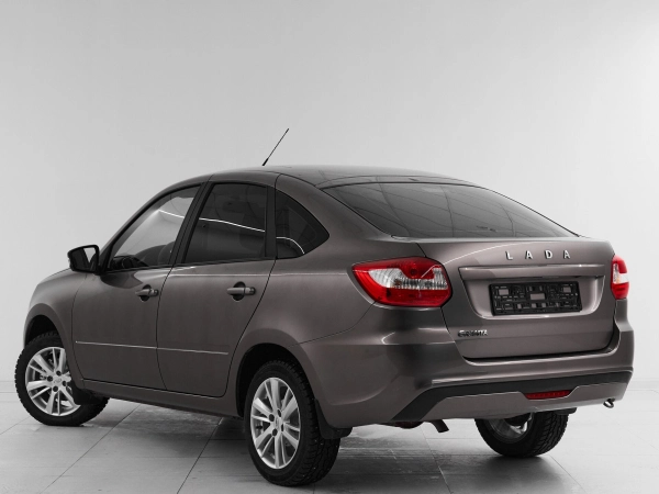Lada (ВАЗ) Granta, I Рестайлинг фото №4