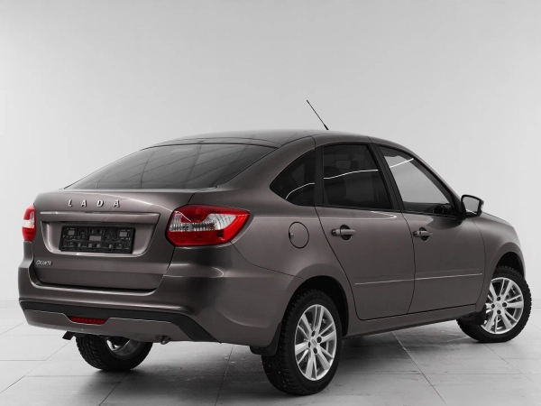 Lada (ВАЗ) Granta, I Рестайлинг фото №6