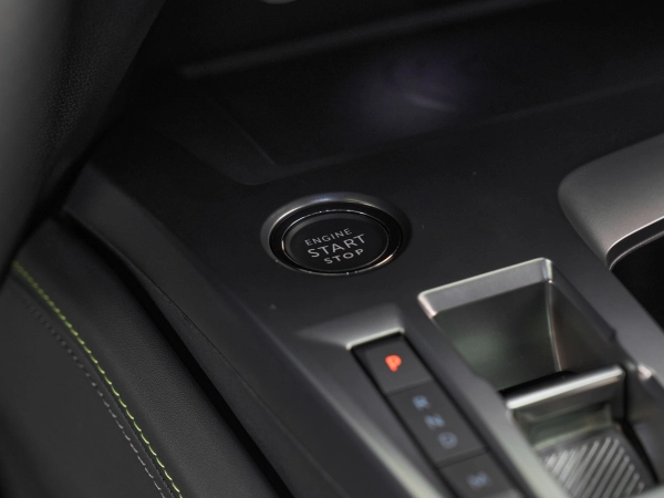 Peugeot 408, III фото №20