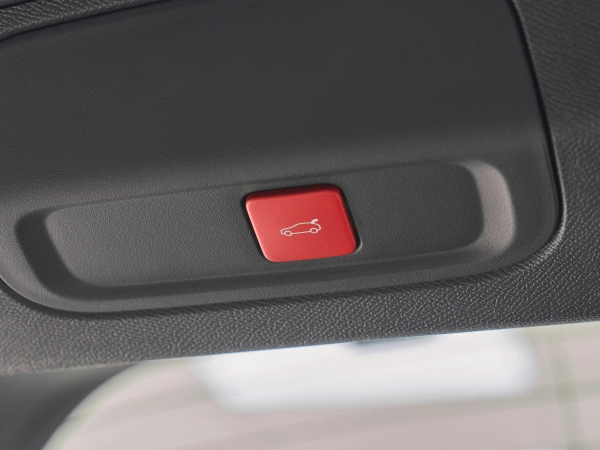 Peugeot 408, III фото №23