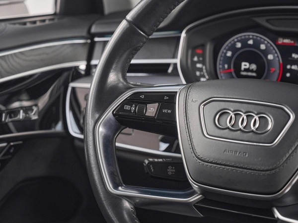 Audi A8, IV (D5) фото №12