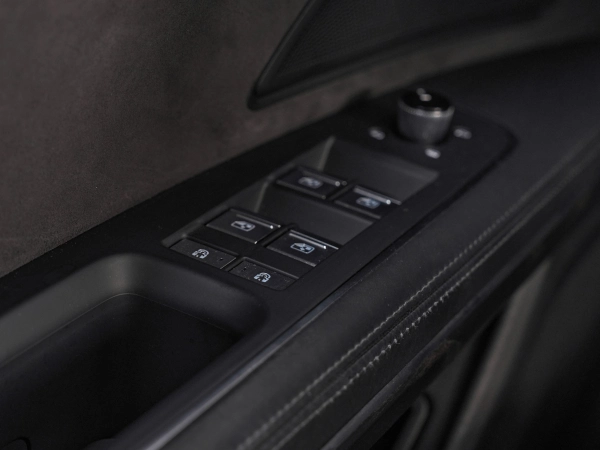 Audi A8, IV (D5) фото №14