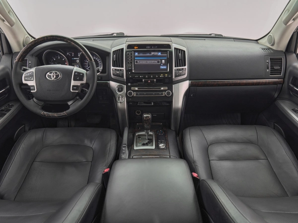 Toyota Land Cruiser, 200 Series Рестайлинг 1 фото №8
