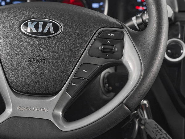 Kia Rio, III Рестайлинг фото №12
