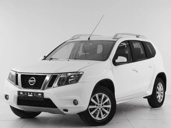 Nissan Terrano, III (D10) фото №1